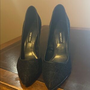 Nine West Elegant Black Lace Heels Size 8